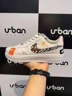Tênis Nike Air Force 1 Just do It Branco