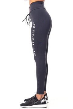 Calça Legging Fire Orange LaBellaMafia - Preto (Feminino)