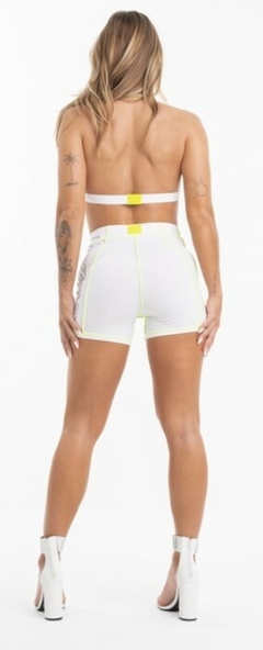 Shorts Gimme LaBellaMafia - Branco (Feminino) - Urban Store - Moda Masculina, Roupas, Calçados e muito mais!