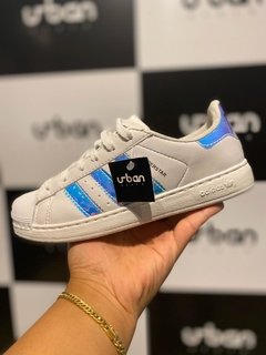 Tênis Adidas Superstar Branco C/Listras Azul (Feminino)