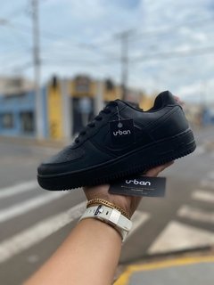 Tênis Nike Air Force 1 Low Preto na internet