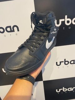 Imagem do Tênis Nike Air Jordan 1 Chicago Retro Preto