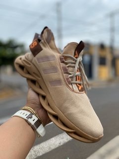 Tênis Adidas Yeezy Maverick 2020 Bege (Masculino) - comprar online