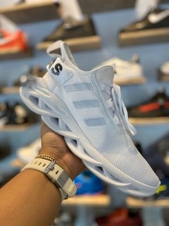 Tênis Adidas Yeezy 2020 Branco (Masculino) - comprar online