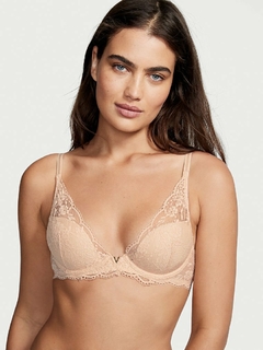 Corpiño Encaje Nude Línea Love Cloud 34D Victoria's Secret