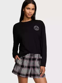 Pijama Remera Negra Strasses Shorts Cuadrille Linea Signature M L Victoria's Secret - comprar online