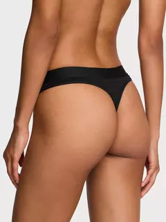 Bombacha Panty Negra Logo VS Strasses L Victoria's Secret