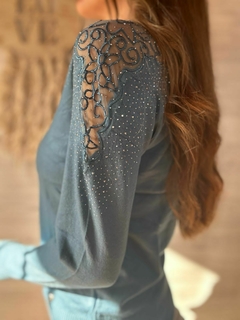 SWEATER MÁLAGA - TRANSPARENCIAS, BORDADO Y BRILLOS - comprar online