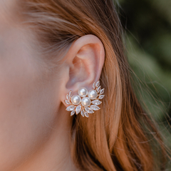 Ear cuff cravejado pedra - comprar online
