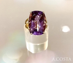 Anel Twist Ametista em ouro 18k na internet