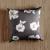 Capa para almofada 45x45cm - Flor marrom - comprar online