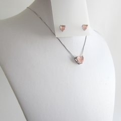 Conjunto Colar Coração na internet