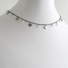 Colar Choker Pingentes Coração Grafite. - comprar online