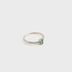 Anel Delicado  com Zircônia Cúbica - comprar online