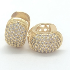 Brinco Argola Cravejada Com Zircônia Cúbica