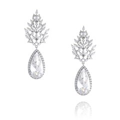 Brinco Folhas e Gota de Zircônia.
