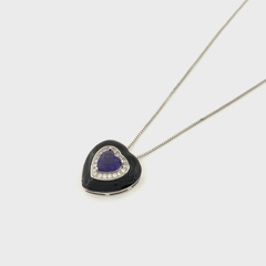 Colar Coração Esmaltado  com Zircônia Cúbica