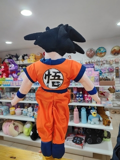 Peluche Goku - comprar online