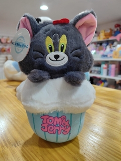 Peluches cupcake Tom y Jerry en internet