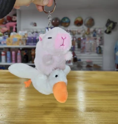 Llaveros retráctiles de capybara - comprar online