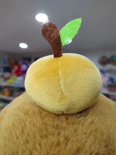 Mochila Capibara con mandarina en internet
