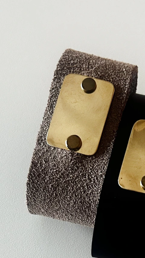 MQ 561 BRONCE
