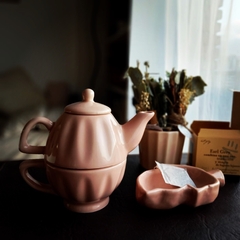 Tea For One en internet