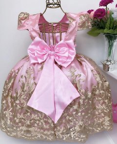 Vestido Daiana Rosa na internet
