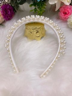 Tiara pérolas marfim