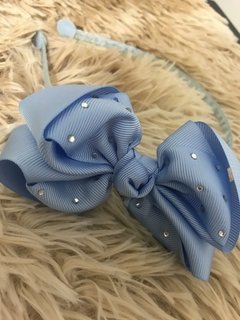 Tiara azul bebê