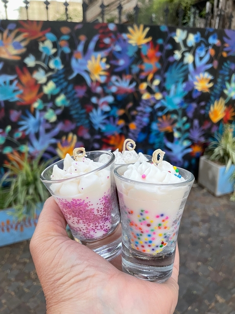 Vela Brithday Trifle Souvenir