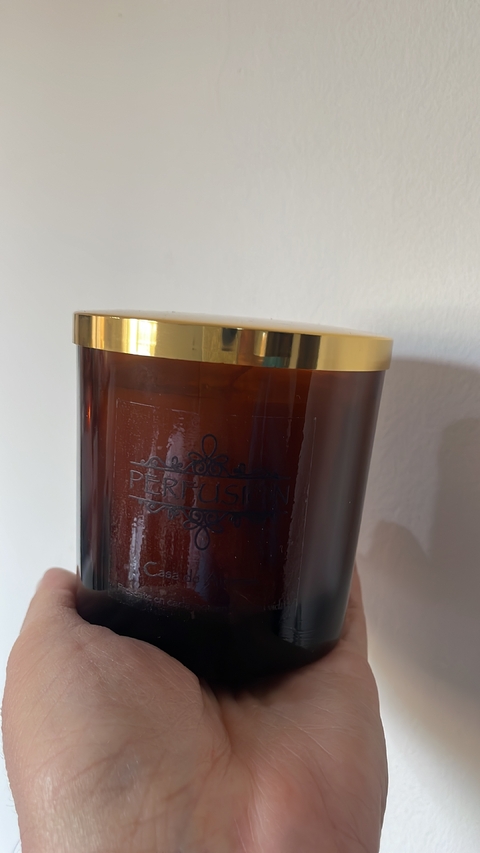 Vela de soja “Glass Ámbar” tapa metal