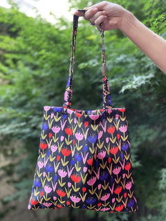 TOTE BAG TULIPANES en internet