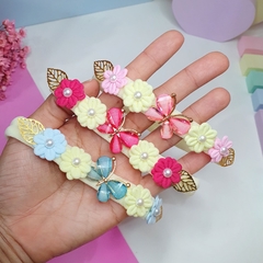 FAIXINHA FLORES E BORBOLETA LUXO