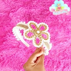 FLOR BORDADA LUXO