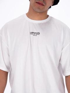 Remera "Libremente" en internet