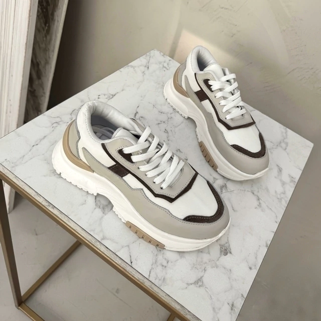 CALIFORNIA - BLANCO Y BEIGE