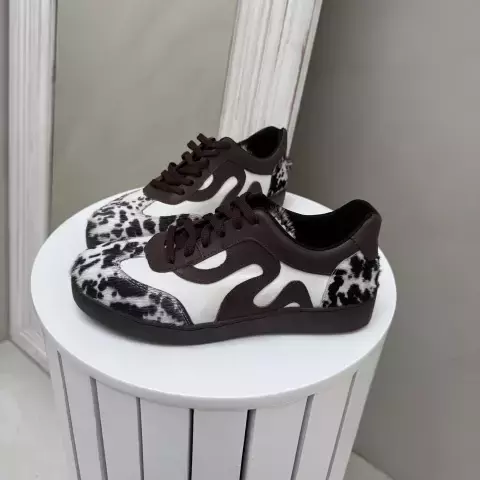 COW - CHOCOLATE