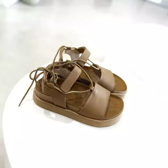 ISABEL CUERO CAMEL