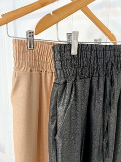 Calça Pantalona Lurex na internet