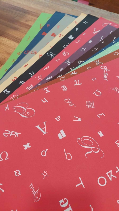 Papel estampado "Typo serigrafiado"
