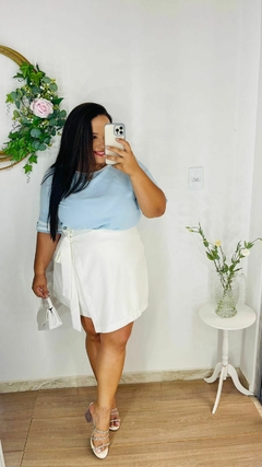 BLUSA BICOLOR COM DETALHE