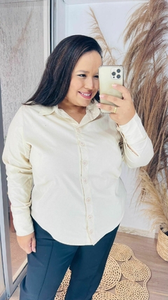 CAMISA TRICOLINE NUDE - Maria e Maria Boutique