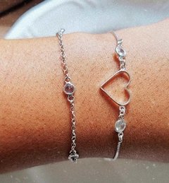 Pulseira Coração Vazado com Ponto de Luz - comprar online