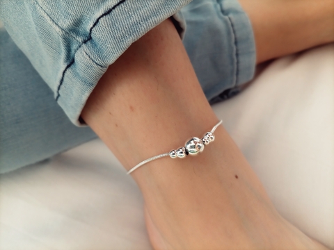 Tobillera Tres Bolitas