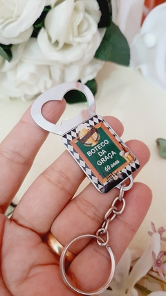 Pacote com 30 Chaveiros abridor de garrafas na internet