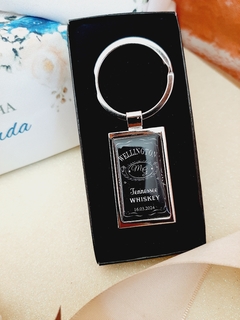 Chaveiro metal na caixinha PEDIDO MINIMO 16 UNIDADES