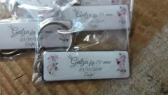 Pacote com 35 Chaveiro chapinha de metal personalizado