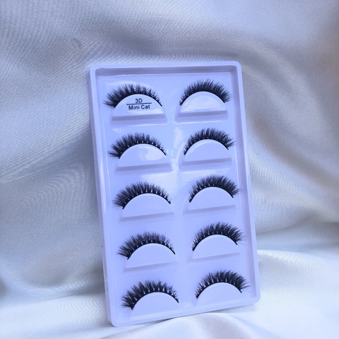 Cartela de cílios postiços H13 MINI CAT com 5 pares - comprar online