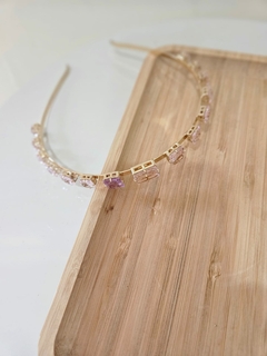 11H40M000-45TIARA PEDRARIA ROSA/LILAS